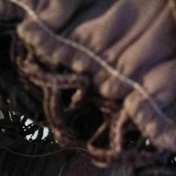 "213"  Delicate Florette Top - Picture 8 of 8